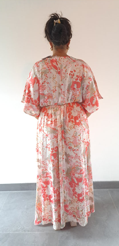 Robe longue légère satinée
