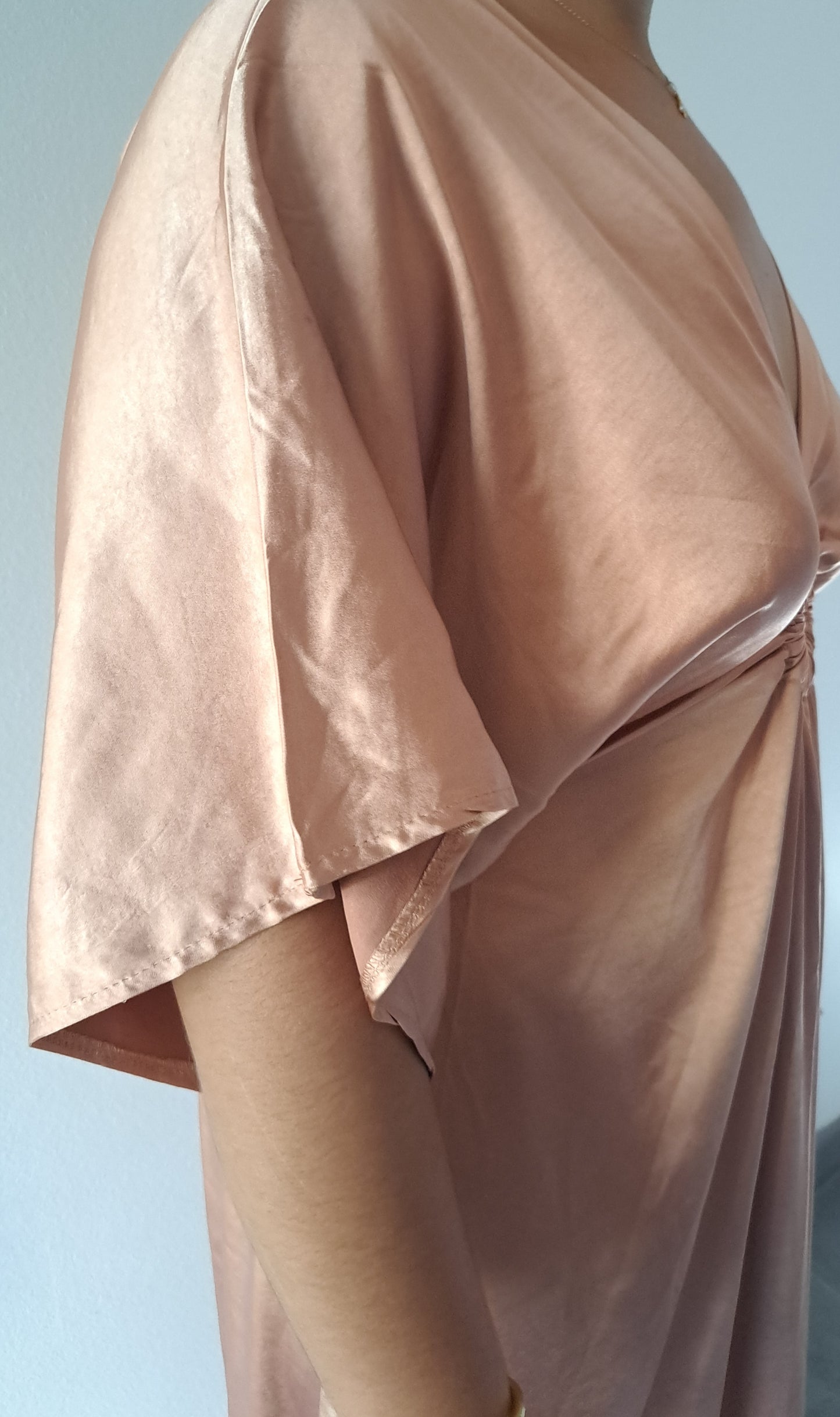 Robe longue Nude en satin
