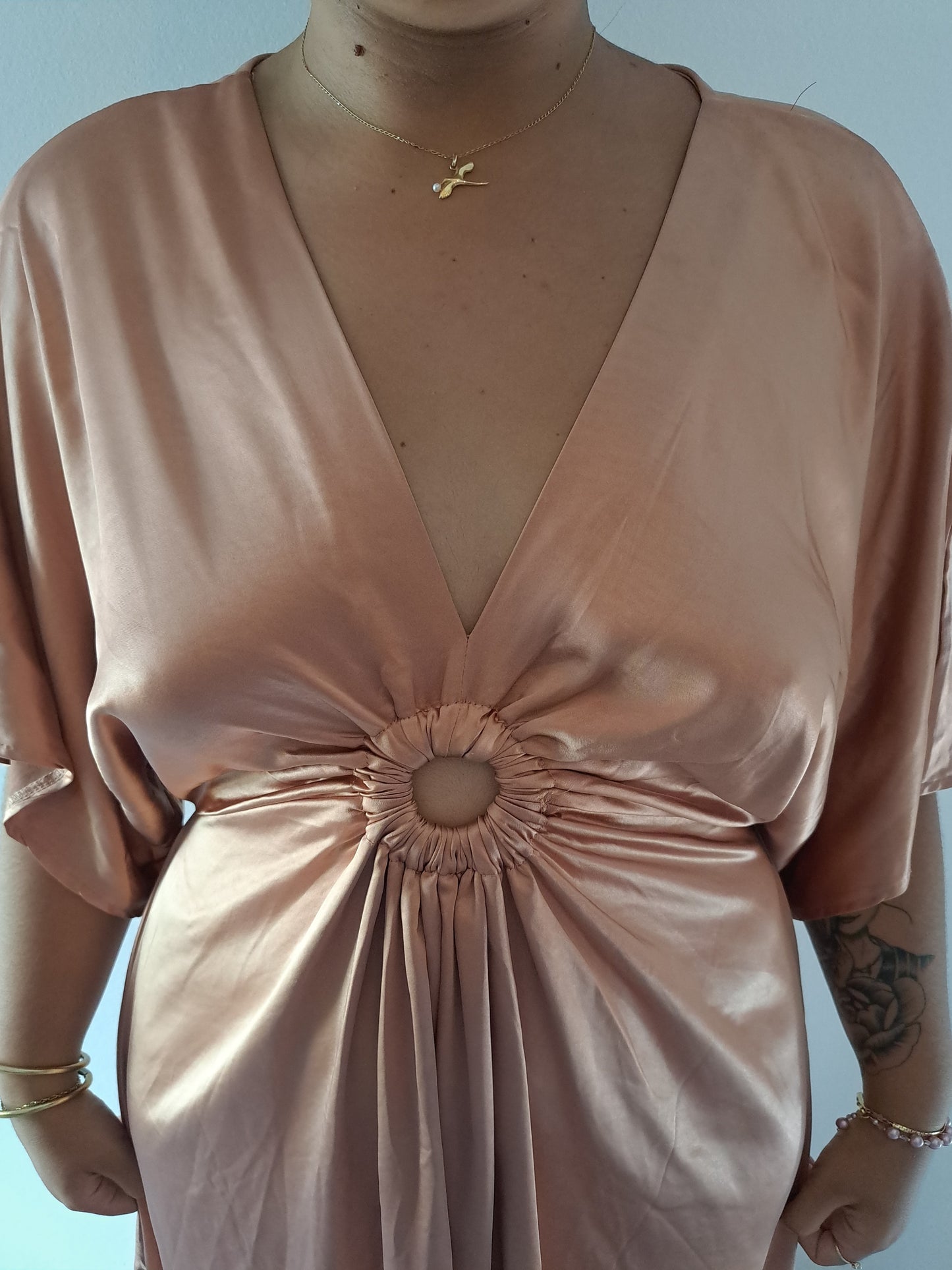 Robe longue Nude en satin