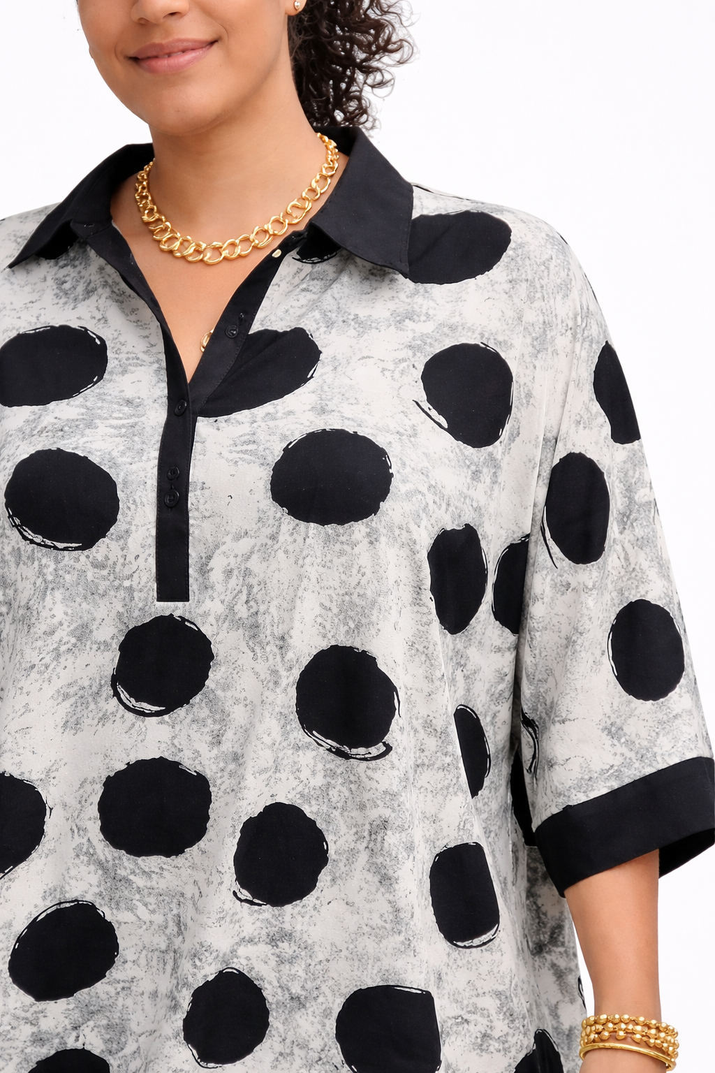 Blouse Sofia – Coupe évasée légère et confortable