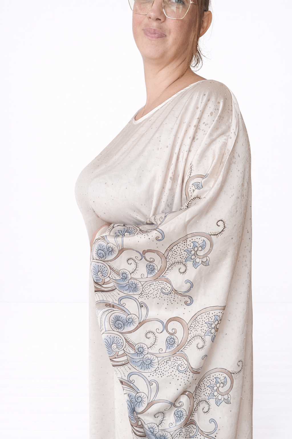 Robe Ryna - longue fluide à manches larges